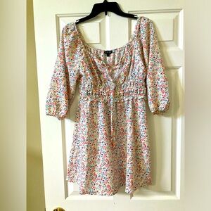 Floral dress size small